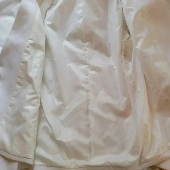 Smart White Summer  Weight Jacket 3 Button Blazer Summer Dining Out - Picture 7 of 7